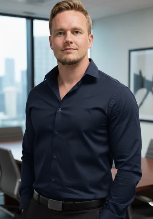 Eugene Menshikov, independent AI engineer, Sacramento CA